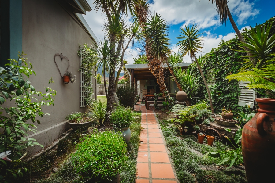 4 Bedroom Property for Sale in Fernridge Western Cape